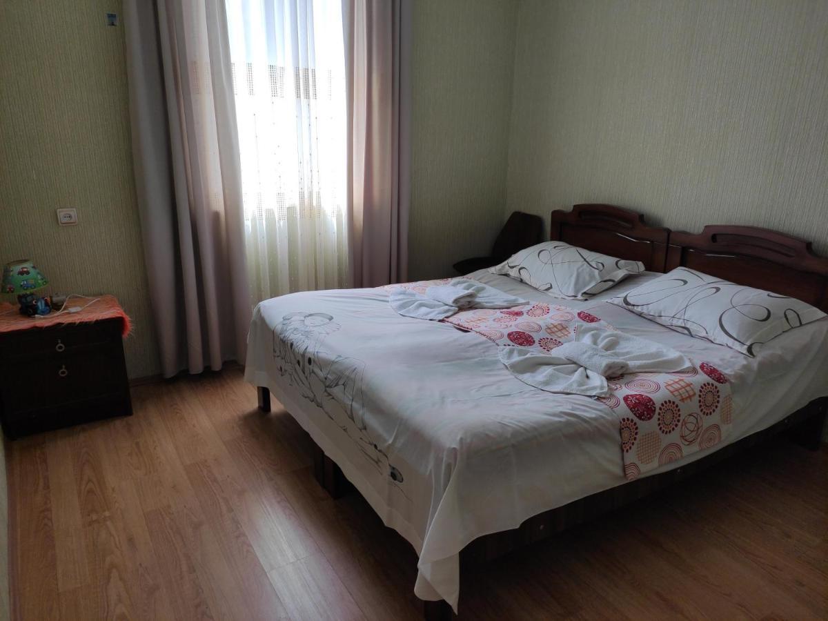 Guest House On Kostava 23 コブレチ エクステリア 写真