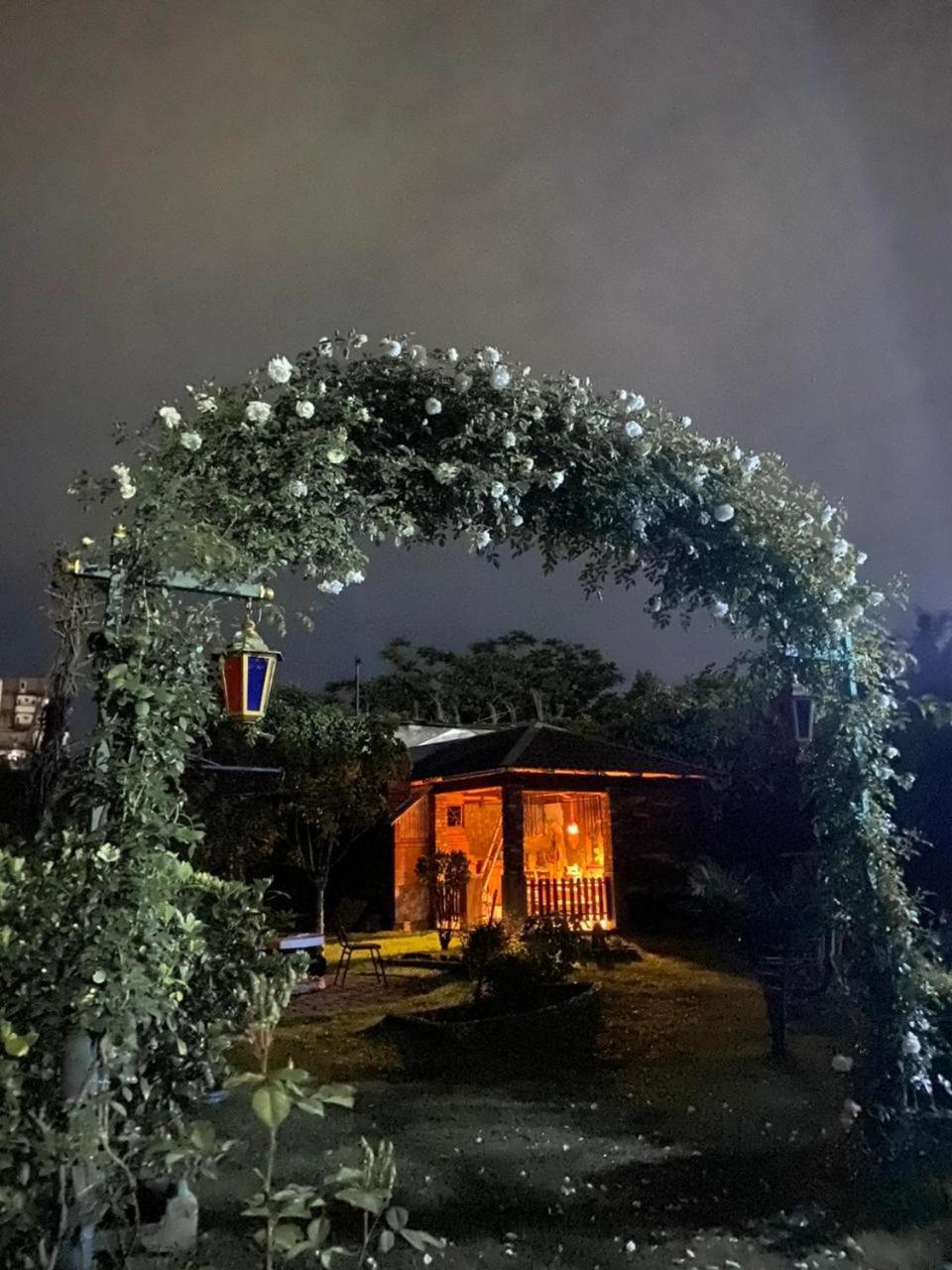 Guest House On Kostava 23 コブレチ エクステリア 写真