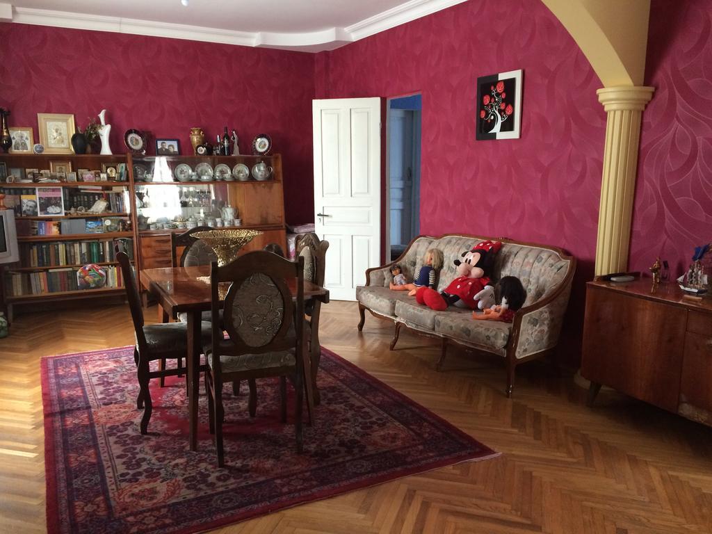 Guest House On Kostava 23 コブレチ エクステリア 写真