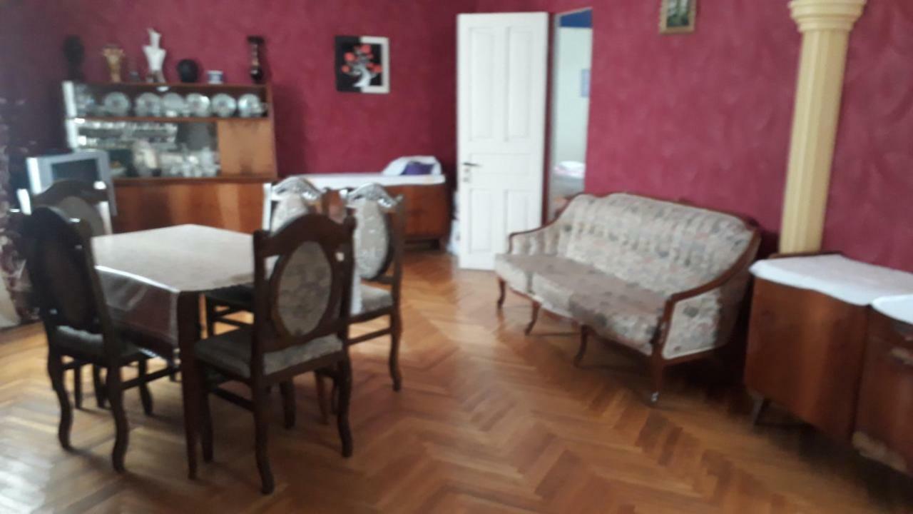 Guest House On Kostava 23 コブレチ エクステリア 写真